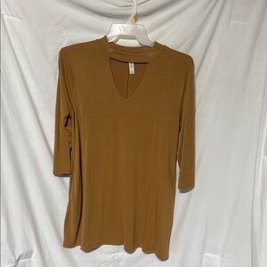 Zenana Outfitters Brown Long Sleeve Top